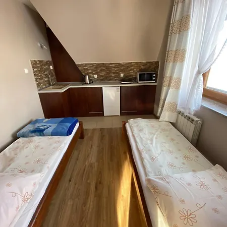 Pod Lasem بيت ضيافة بيالكا تاترزانسكا